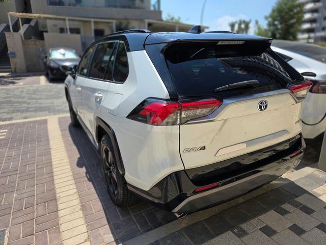 מודעת רכב טויוטה RAV4
