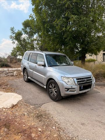 מיצובישי פג'רו