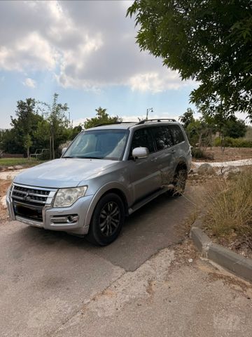 מיצובישי פג'רו