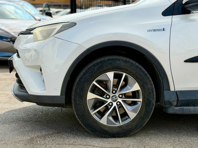 טויוטה RAV4