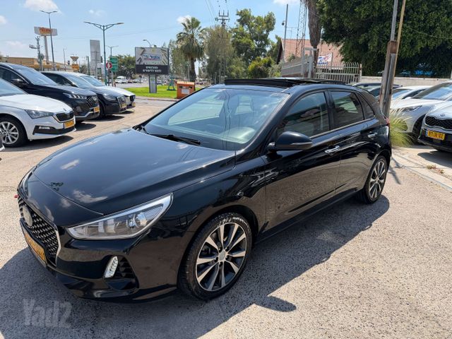 יונדאי i30