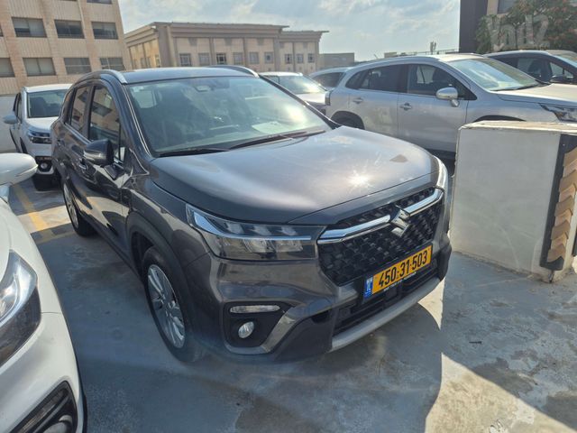 סוזוקי S-Cross