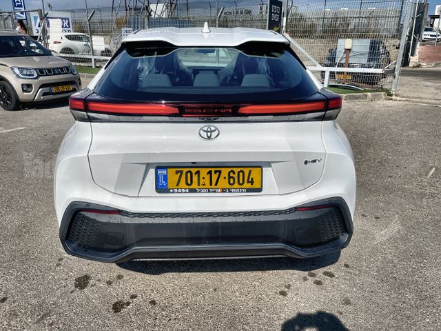 טויוטה C-HR