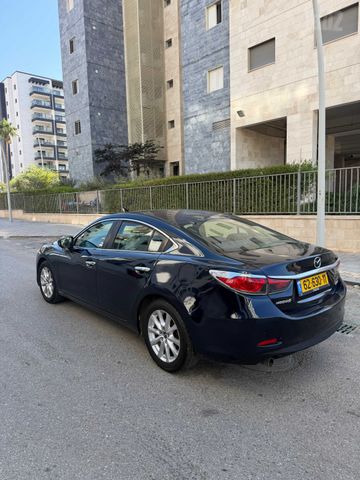 מאזדה 6