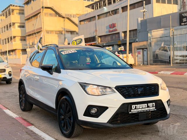 מודעת רכב סיאט ארונה 1