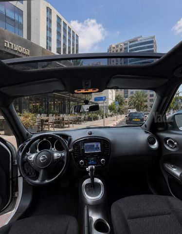 ניסאן ג'וק