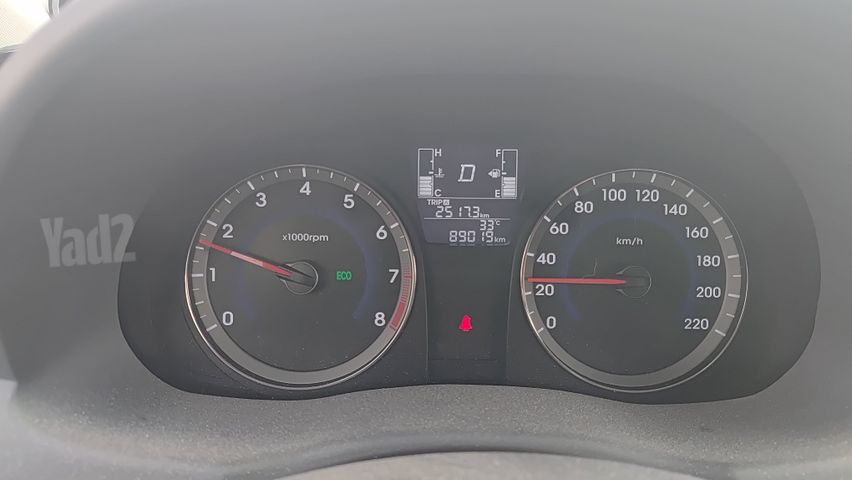 יונדאי אקסנט i25