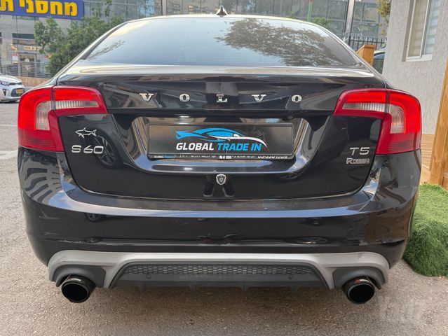 וולוו S60