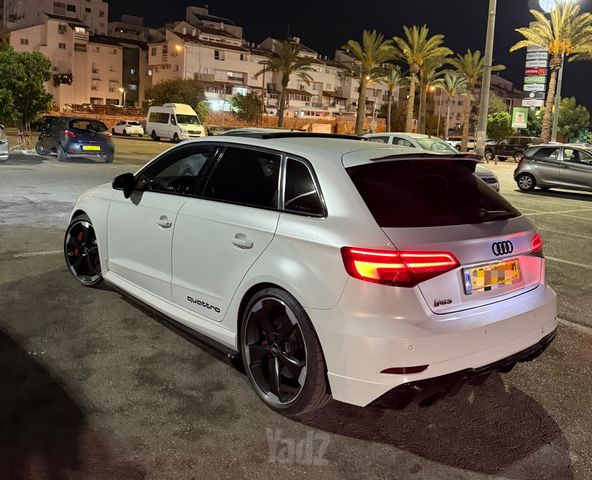 אאודי RS 3