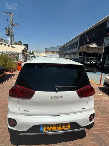 קיה נירו פלוס