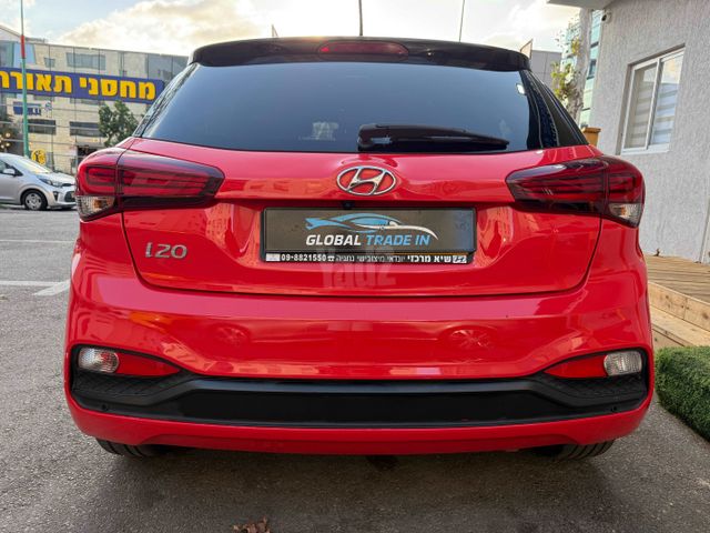 יונדאי i20