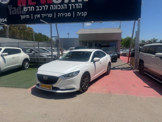 מודעת רכב מאזדה 6
