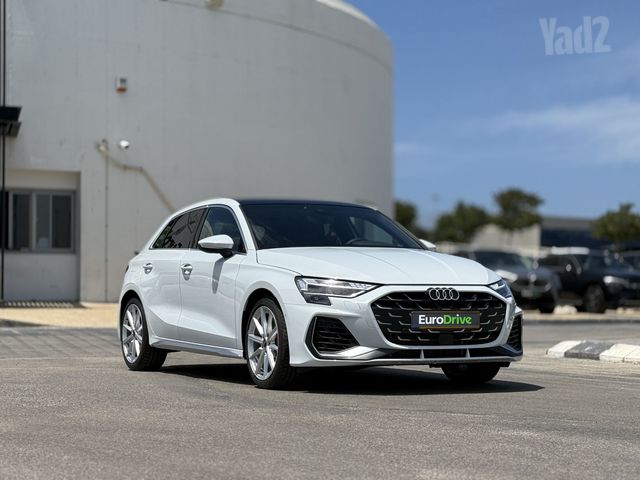 אאודי S3