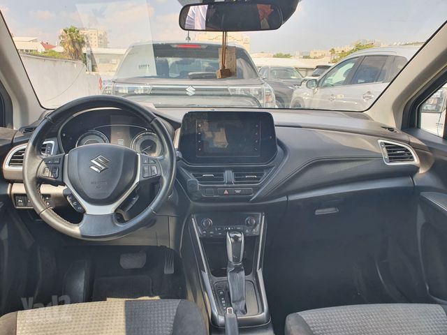 סוזוקי S-Cross