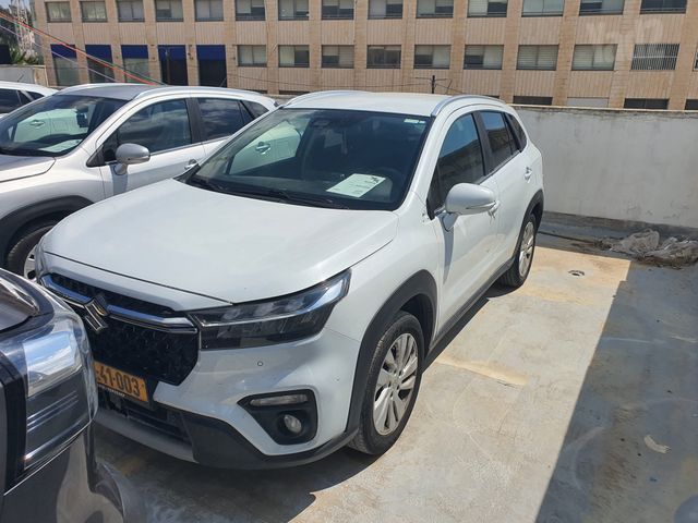 סוזוקי S-Cross