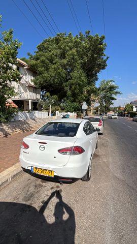 מאזדה 2