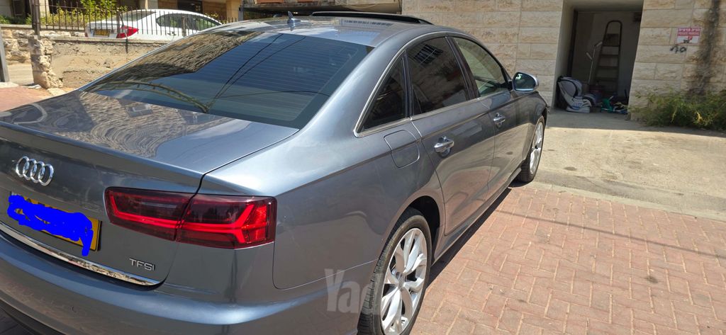 אאודי A6