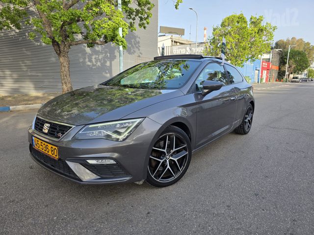 מודעת רכב סיאט לאון