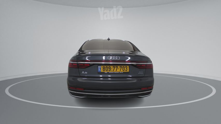 אאודי A8