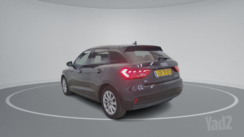 אאודי A1