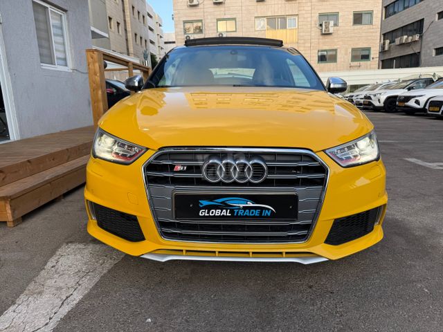 אאודי S1