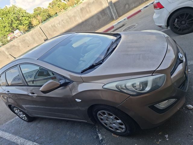 מודעת רכב יונדאי i30