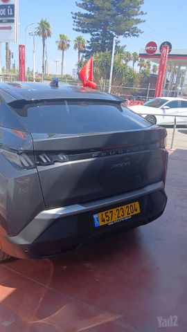 פיג'ו 3008