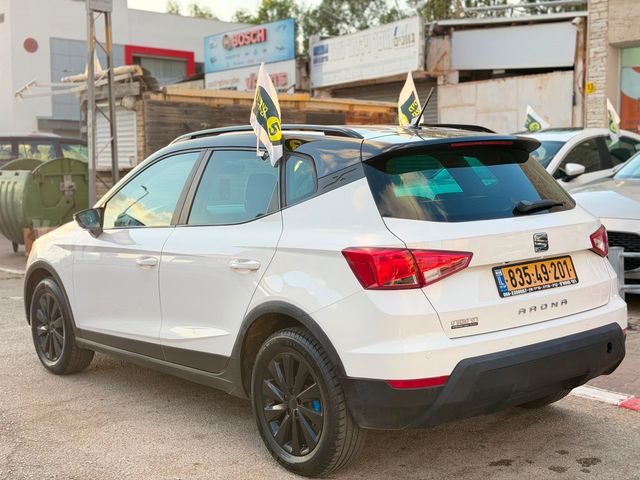 מודעת רכב סיאט ארונה 2