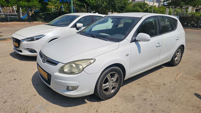 מודעת רכב יונדאי i30