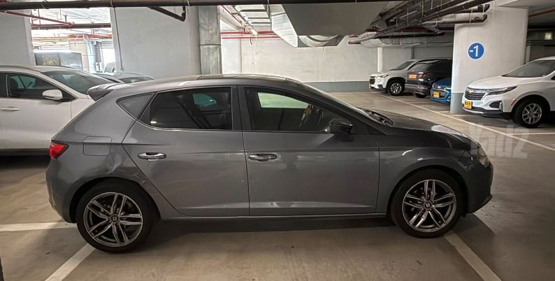 סיאט לאון