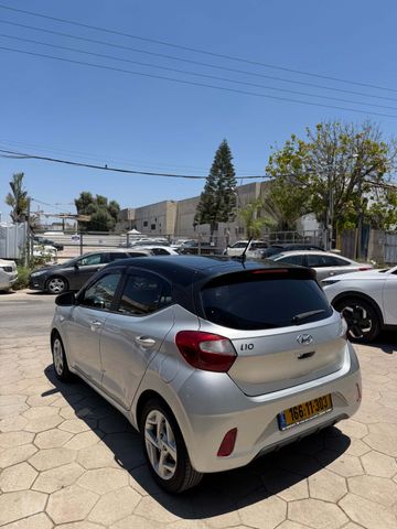 יונדאי i10