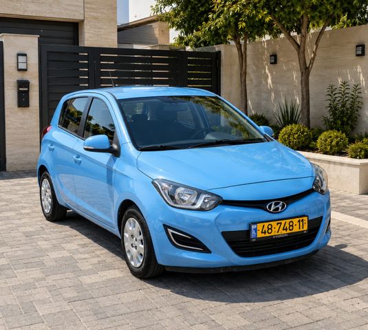יונדאי i20