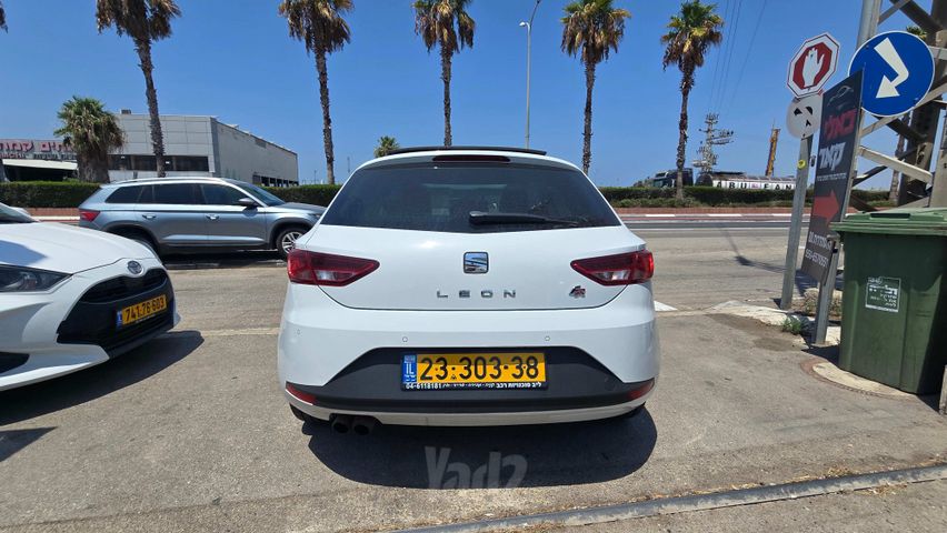 מודעת רכב סיאט לאון