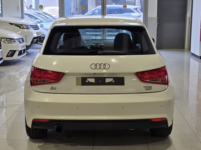 אאודי A1