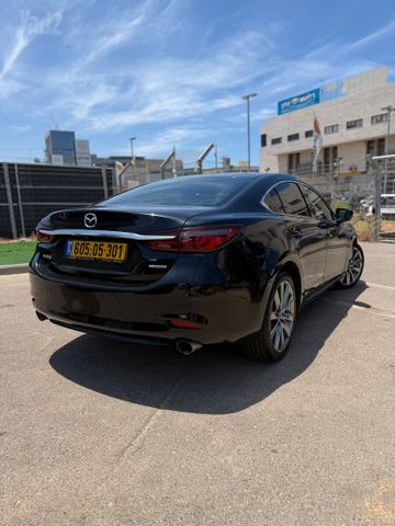 מאזדה 6