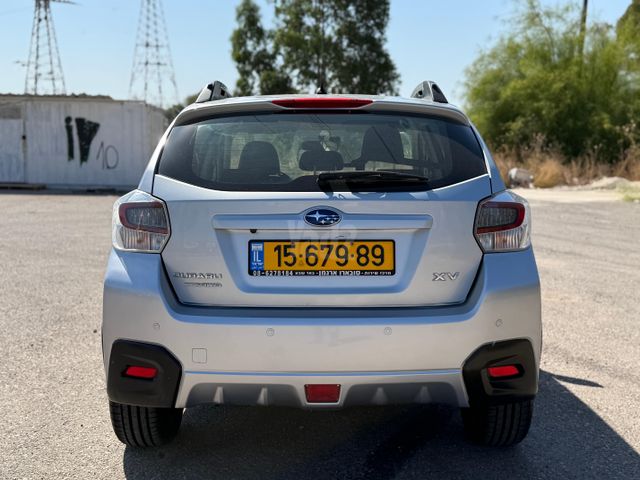 סובארו XV