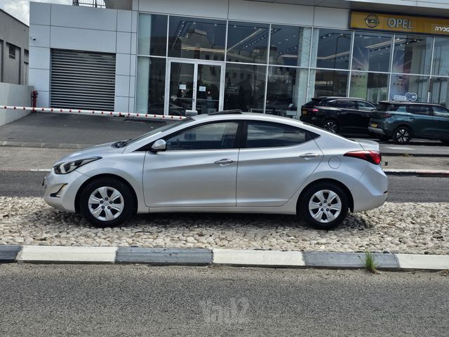 יונדאי I35