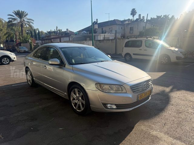 וולוו S80
