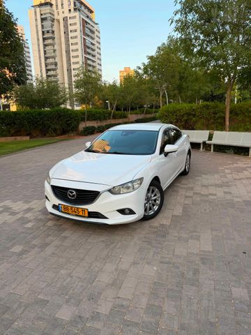 מודעת רכב מאזדה 6