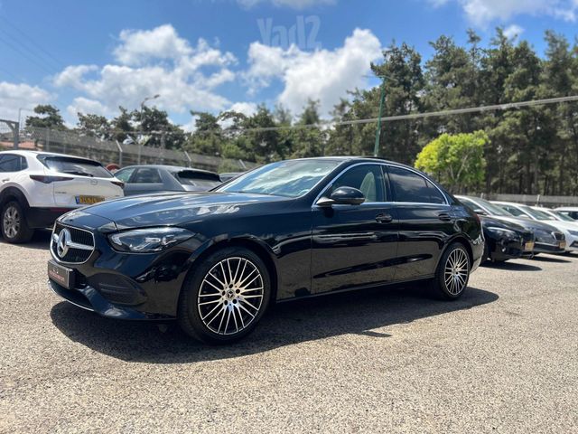 מודעת רכב מרצדס-בנץ C-class