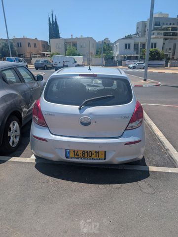יונדאי i20