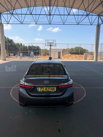 מודעת רכב טויוטה קורולה 1