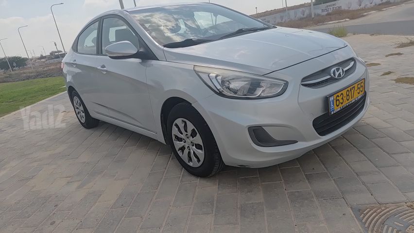 יונדאי אקסנט i25