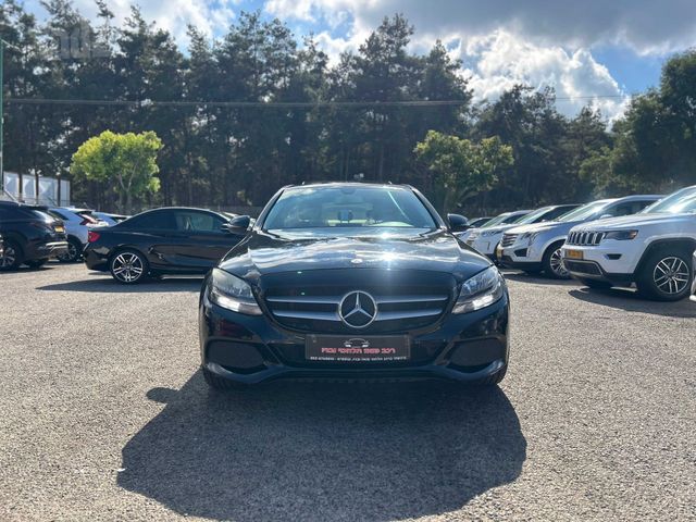 מרצדס-בנץ C-class