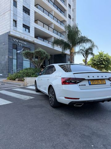 מודעת רכב סקודה סופרב