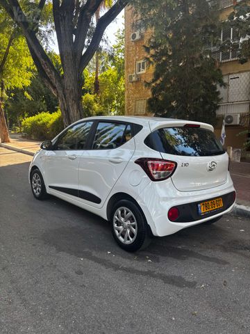 יונדאי i10