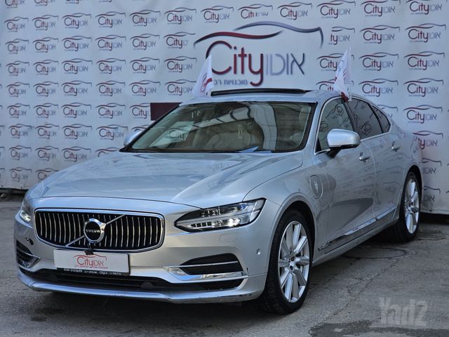וולוו S90