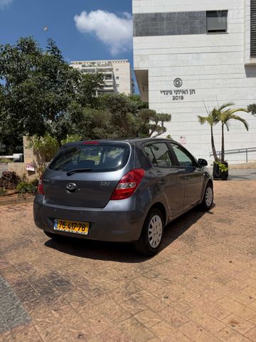 יונדאי i20