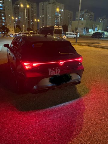 קופרה לאון