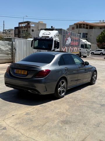 מרצדס-בנץ C-class